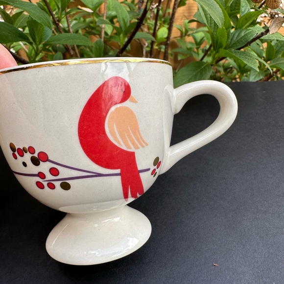 Yea Cup w Birds, Gold Rim, Yellow Interior - Picture 6 of 6